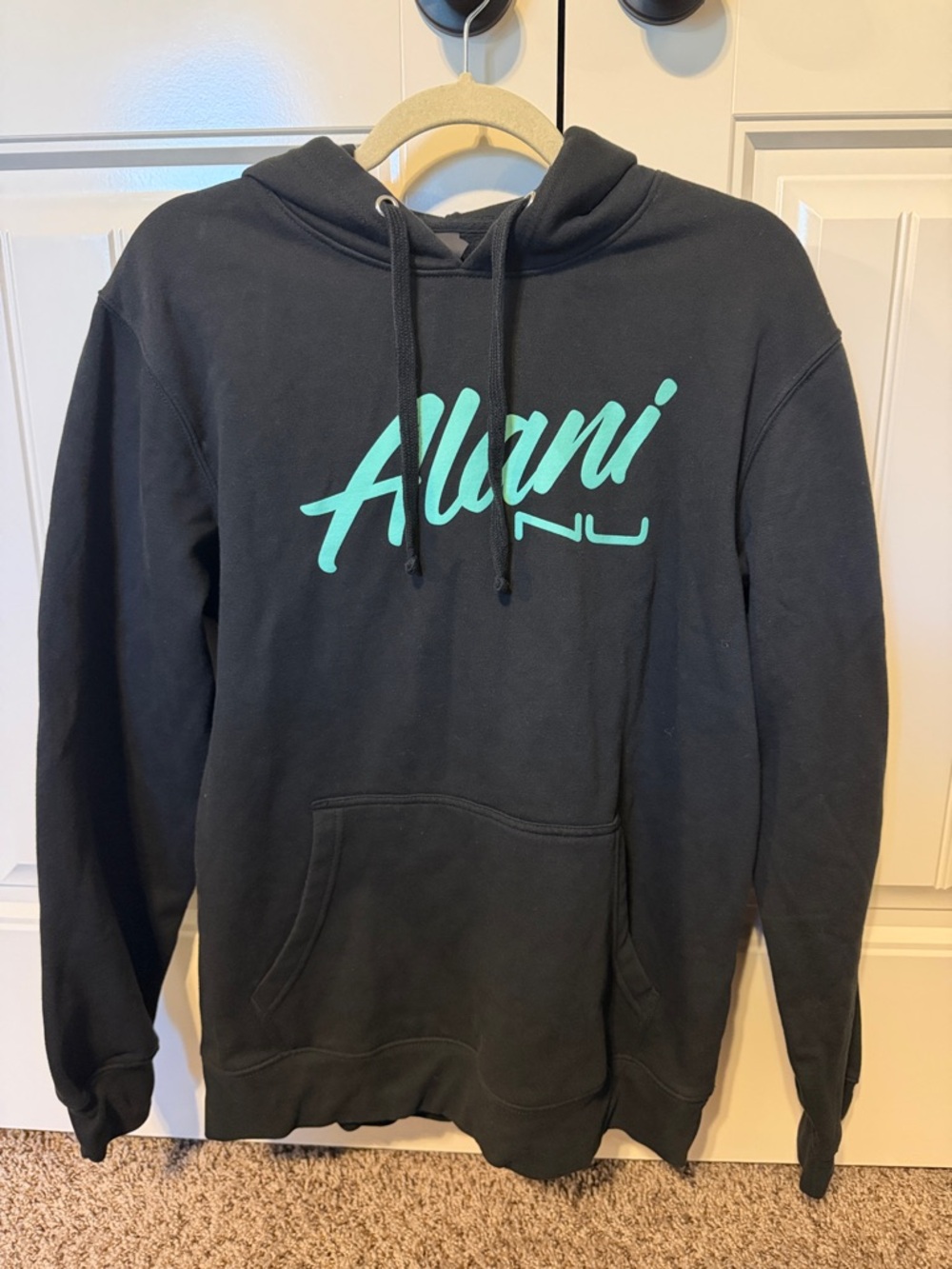 Black Hoodie - Alani Nu
